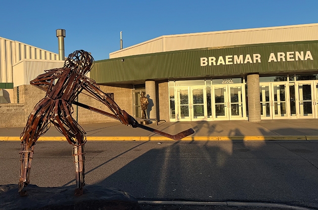 Slapshot, a steel sculpture by Minnesota artist Judd Nelson