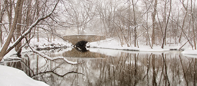 A snowy shot of the Wooddale Avenue bridge in Edina.