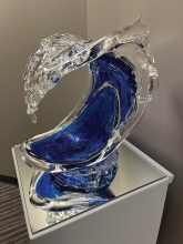 Glass sculpture "The Wave" by artist David Wight